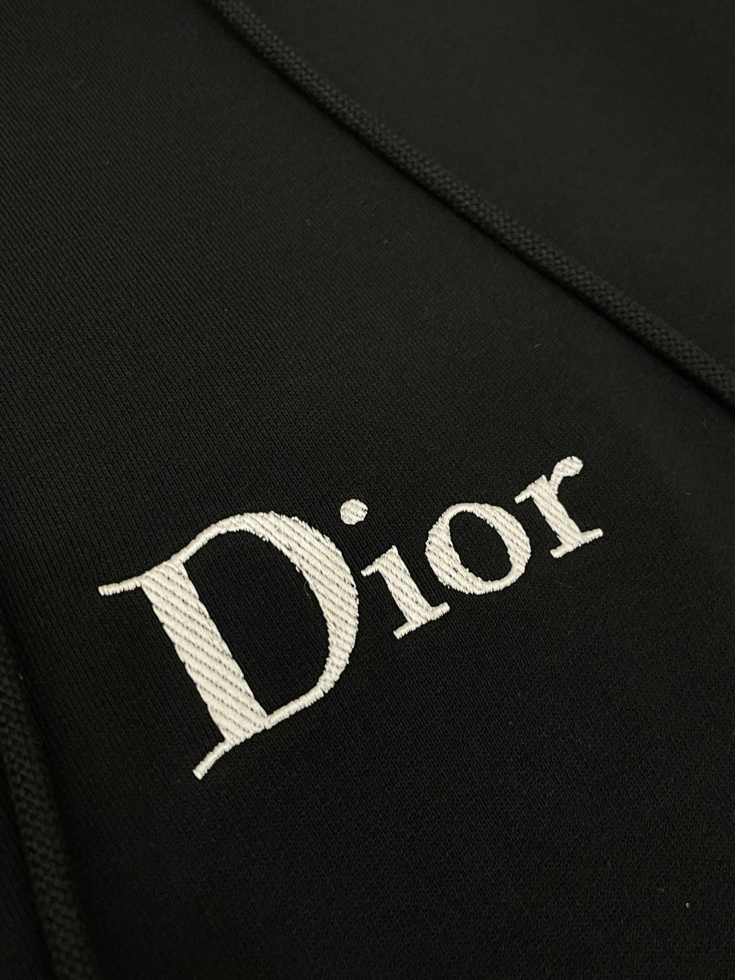 Black Hoodie - FashionHype.xyz