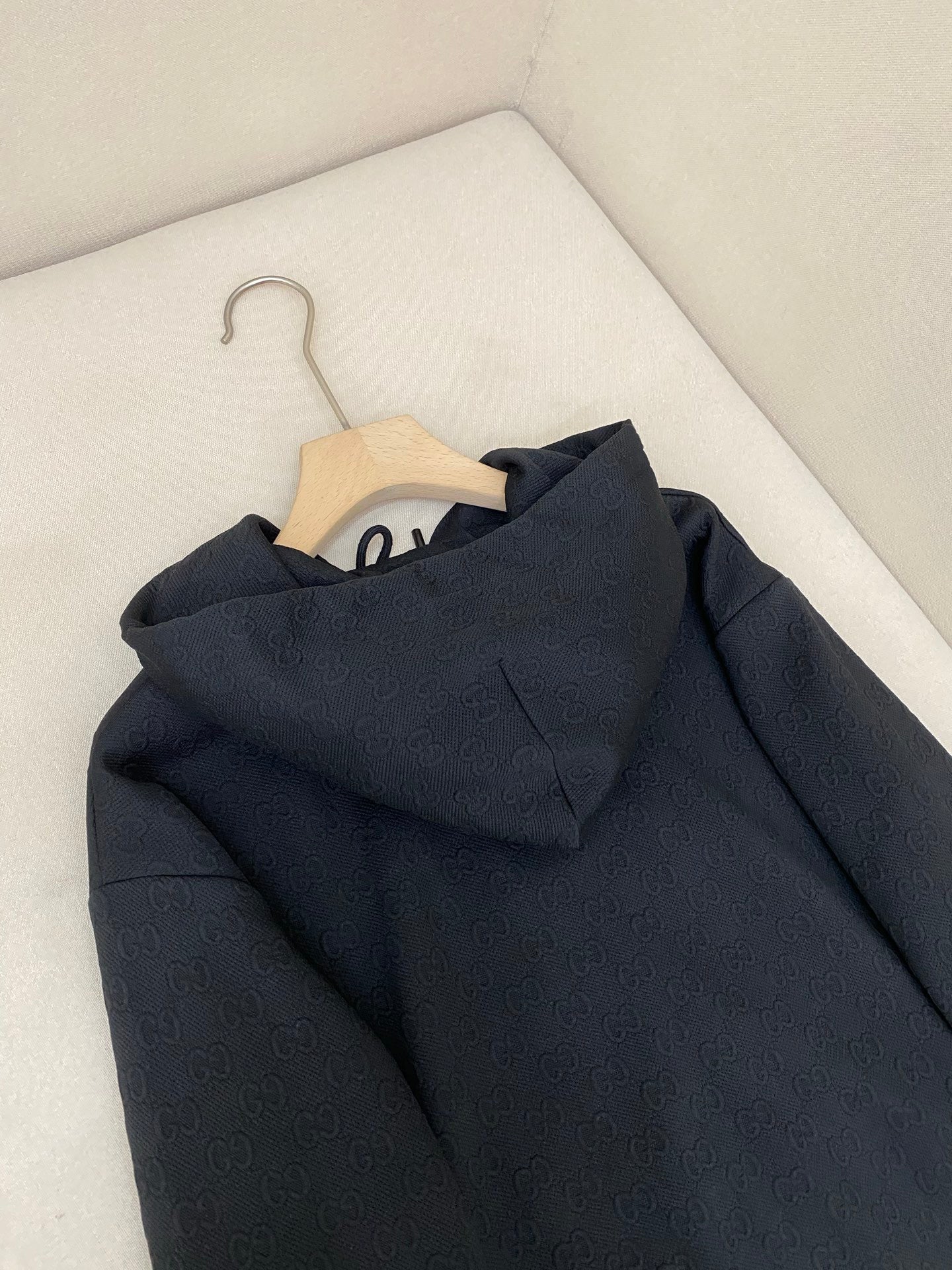 Black Hoodie - FashionHype.xyz