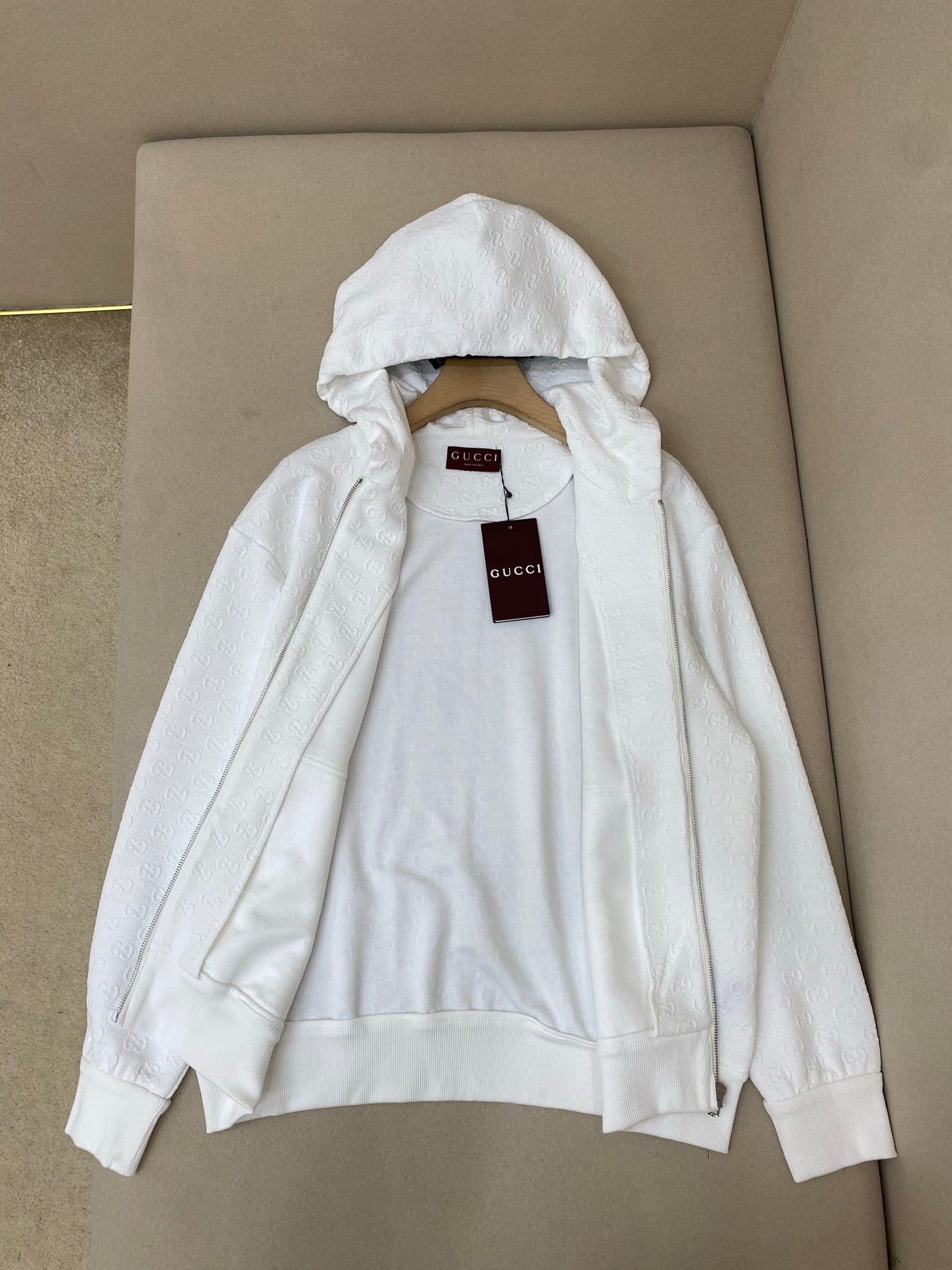 White Hoodie - FashionHype.xyz