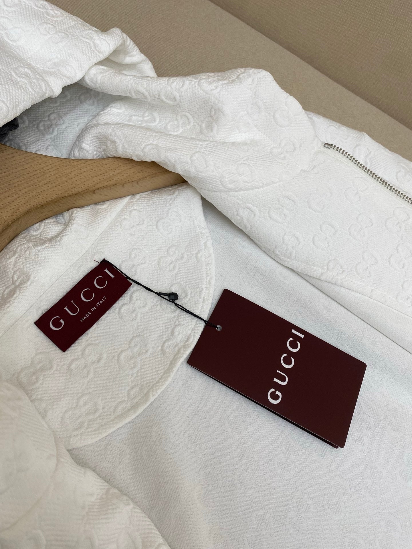 White Hoodie - FashionHype.xyz