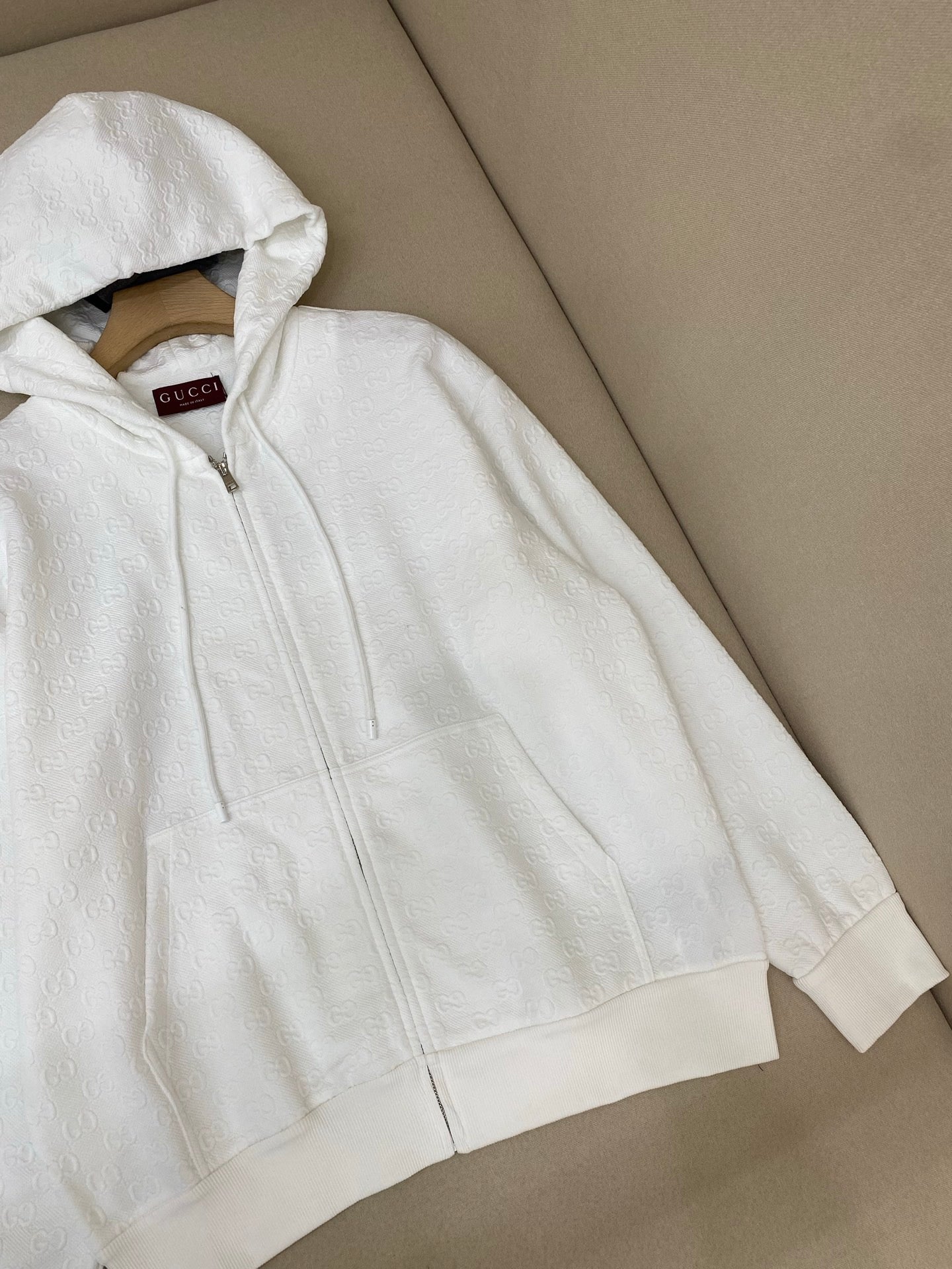 White Hoodie - FashionHype.xyz
