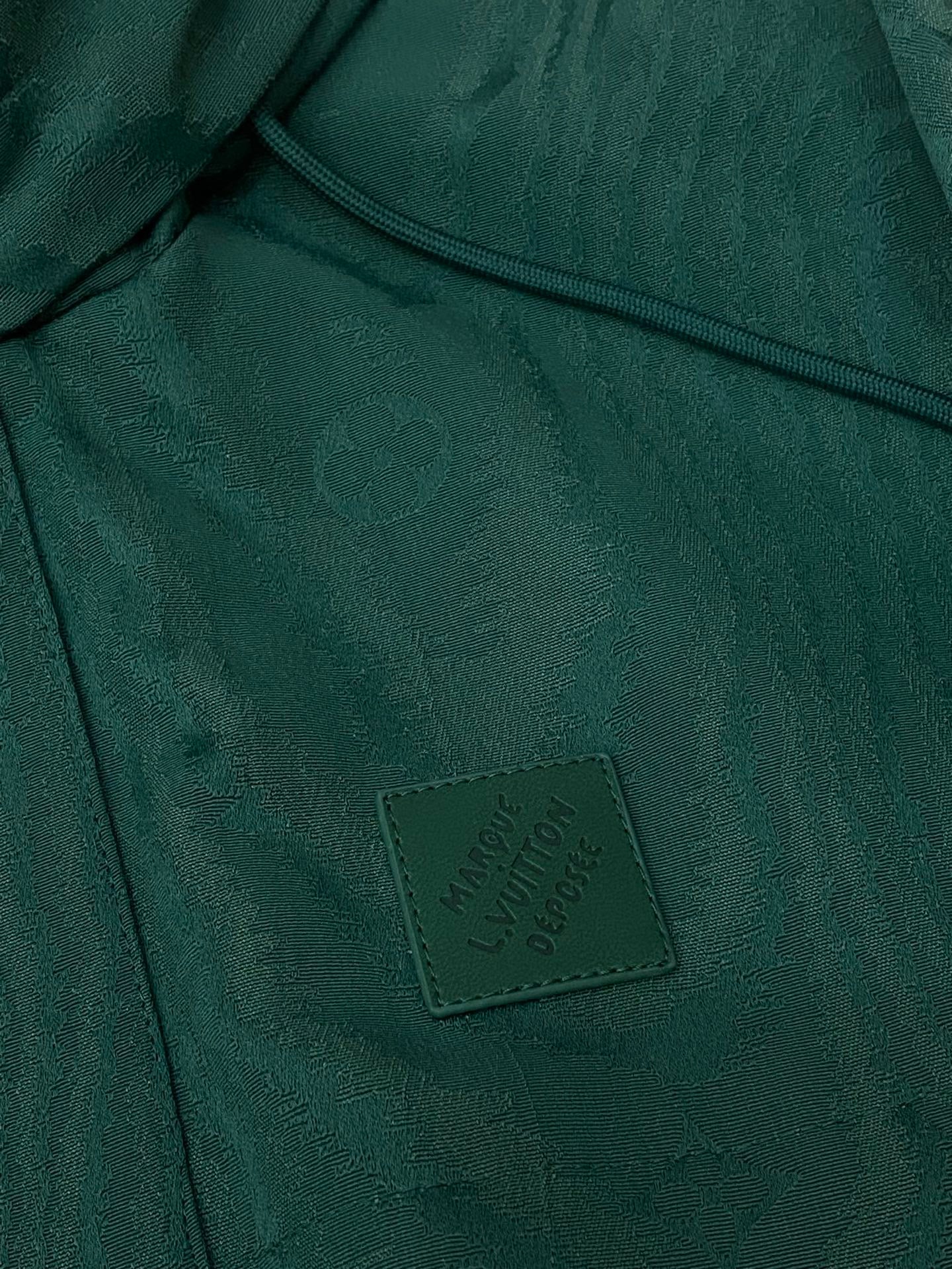 Green Jacket - FashionHype.xyz
