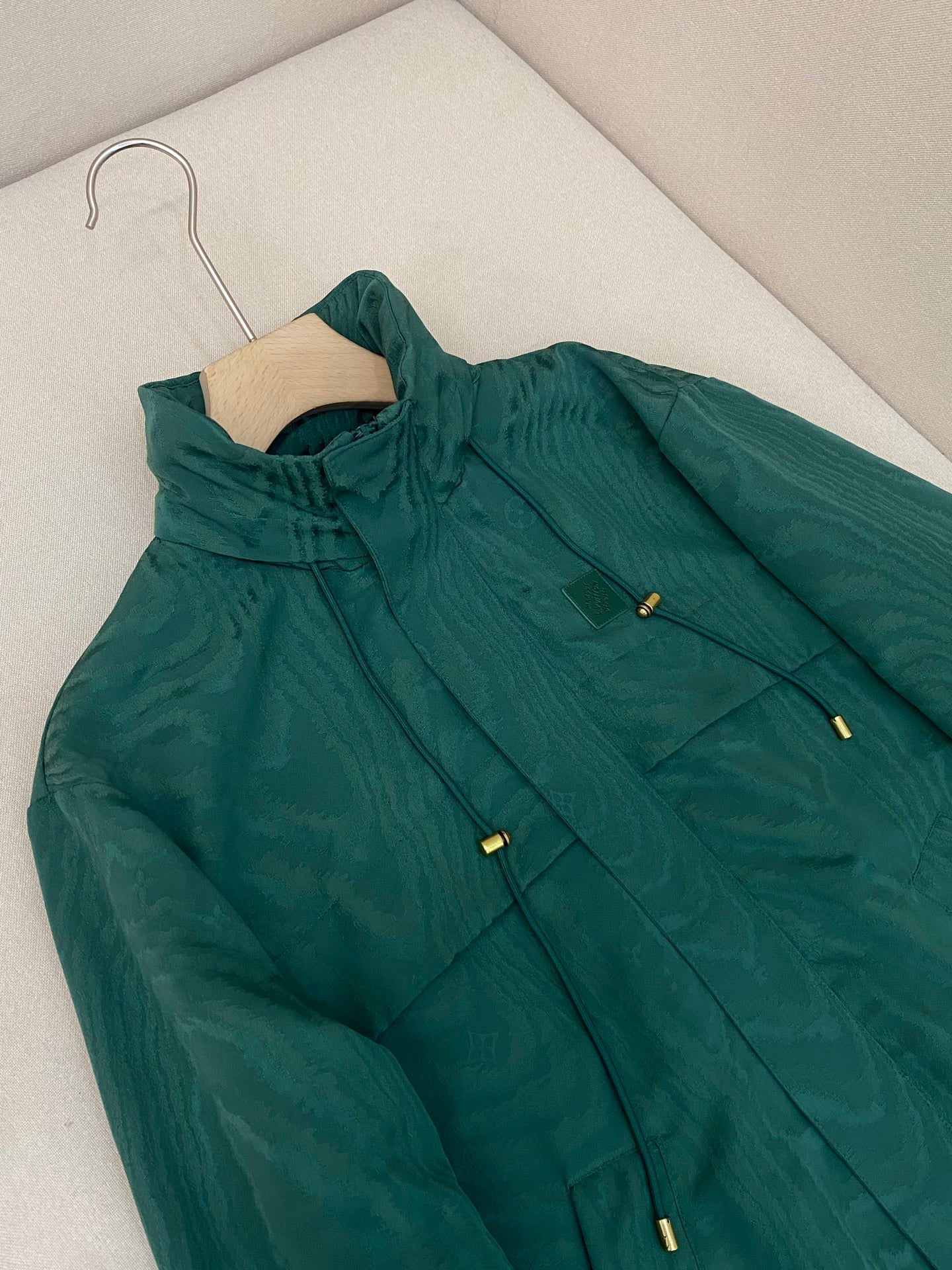 Green Jacket - FashionHype.xyz