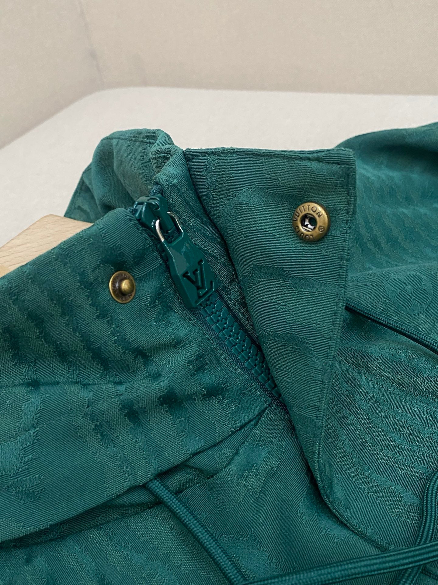 Green Jacket - FashionHype.xyz