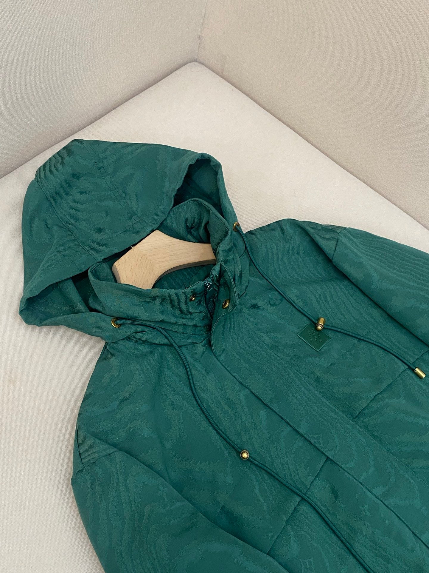 Green Jacket - FashionHype.xyz