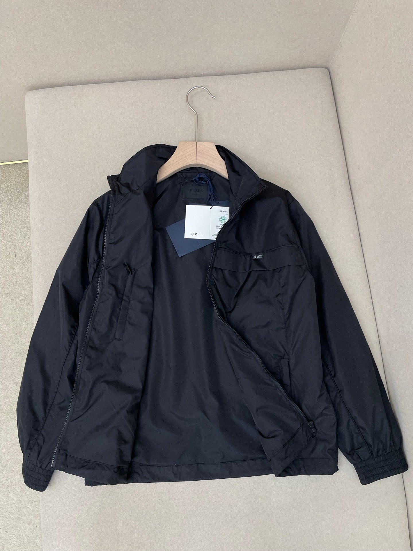 Black Jacket - FashionHype.xyz