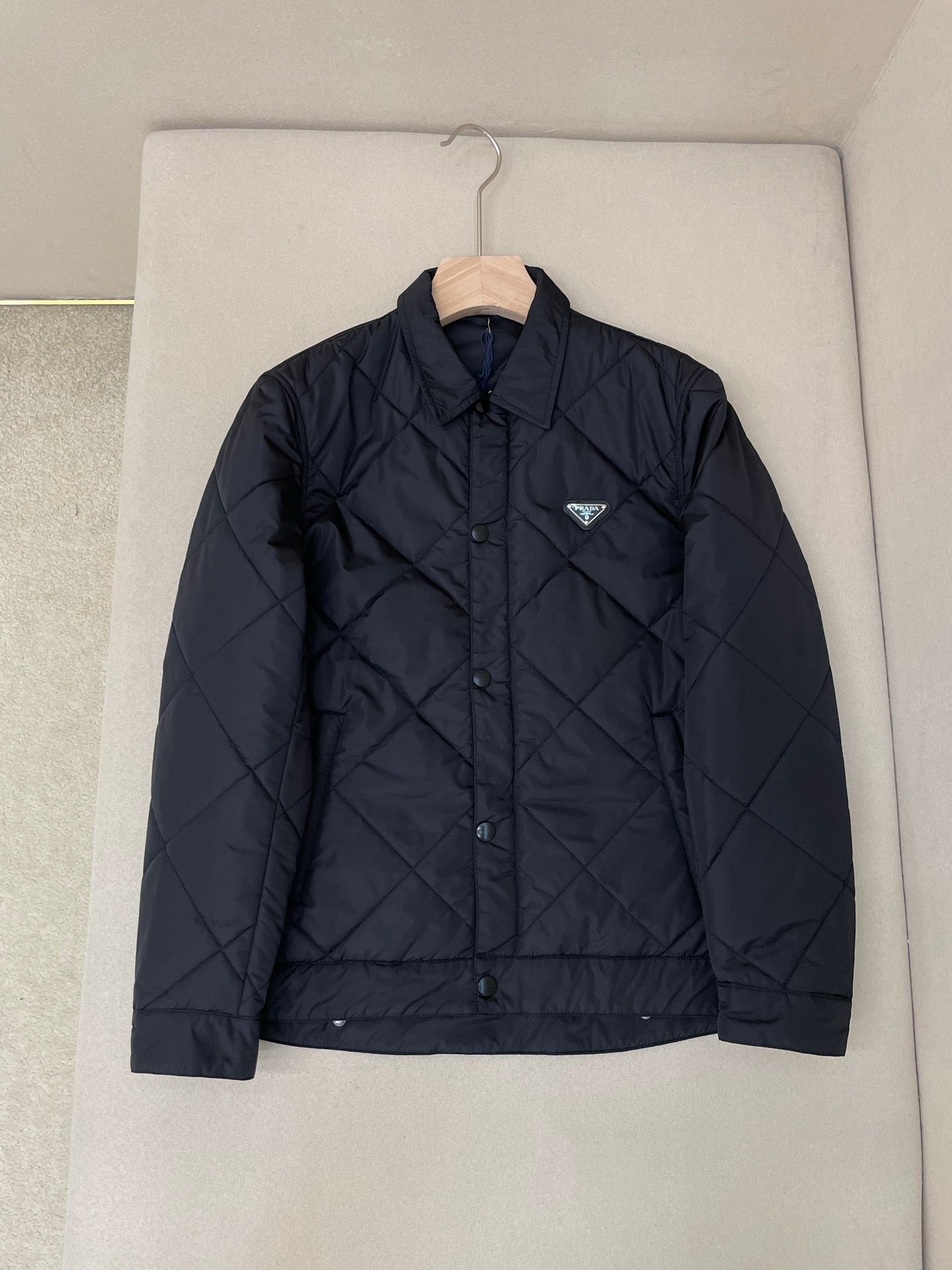 Black Jacket - FashionHype.xyz