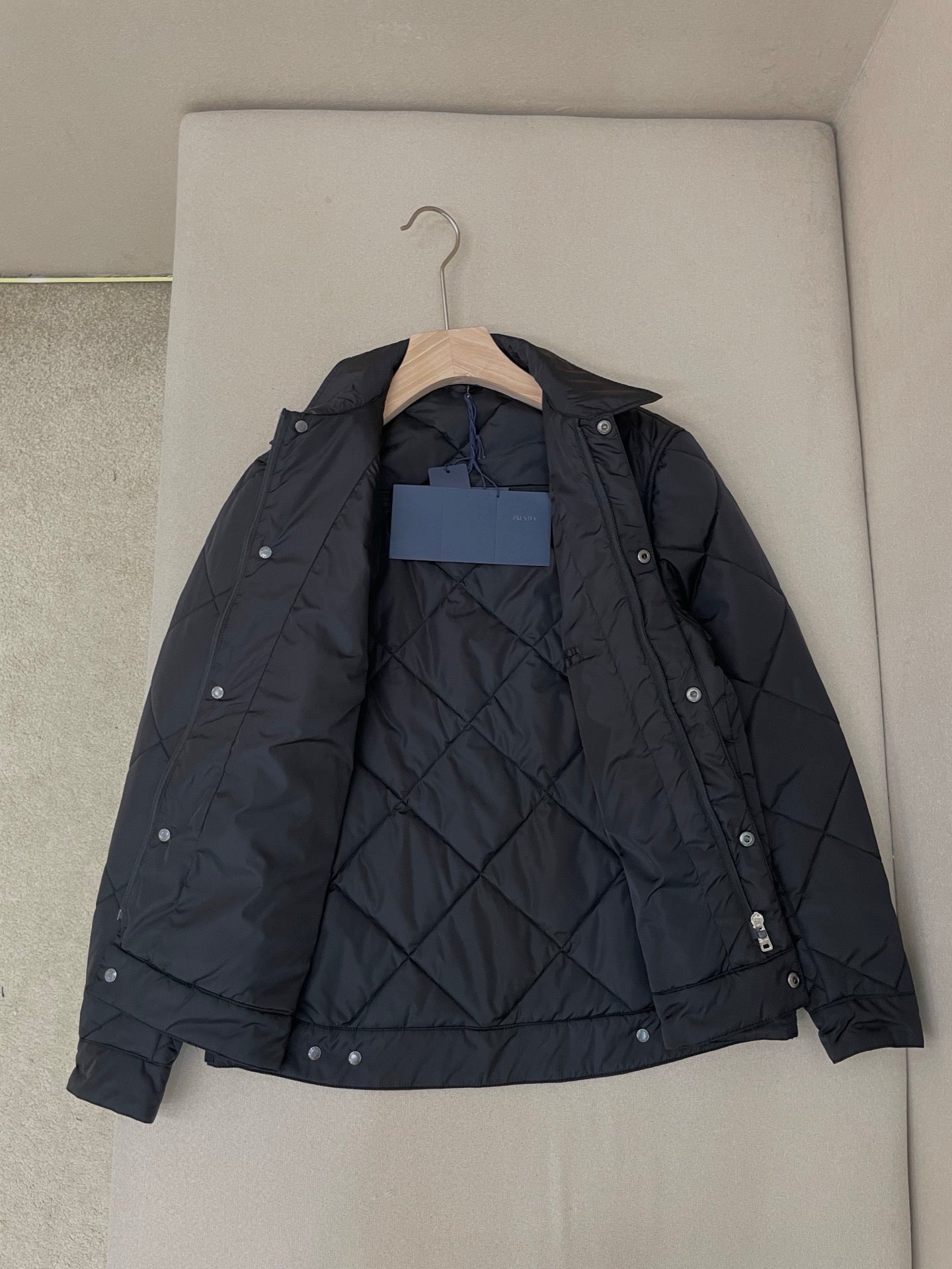 Black Jacket - FashionHype.xyz
