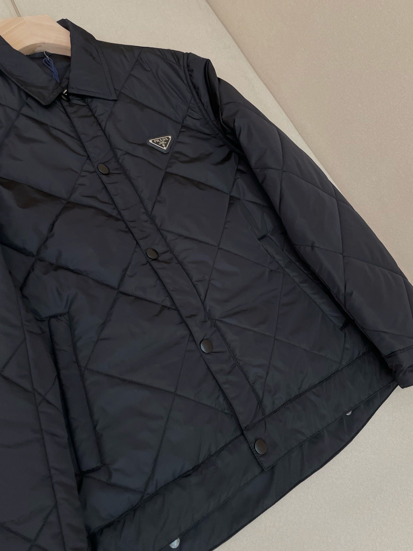 Black Jacket - FashionHype.xyz