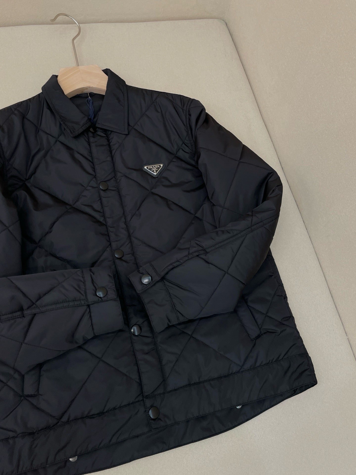Black Jacket - FashionHype.xyz
