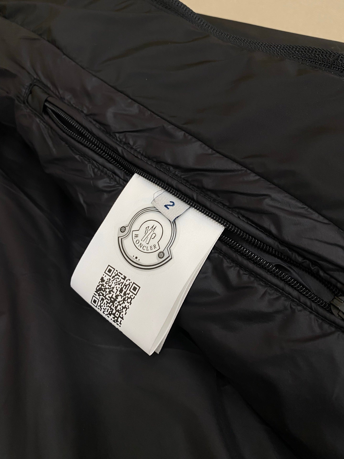 Black and White Jacket - FashionHype.xyz