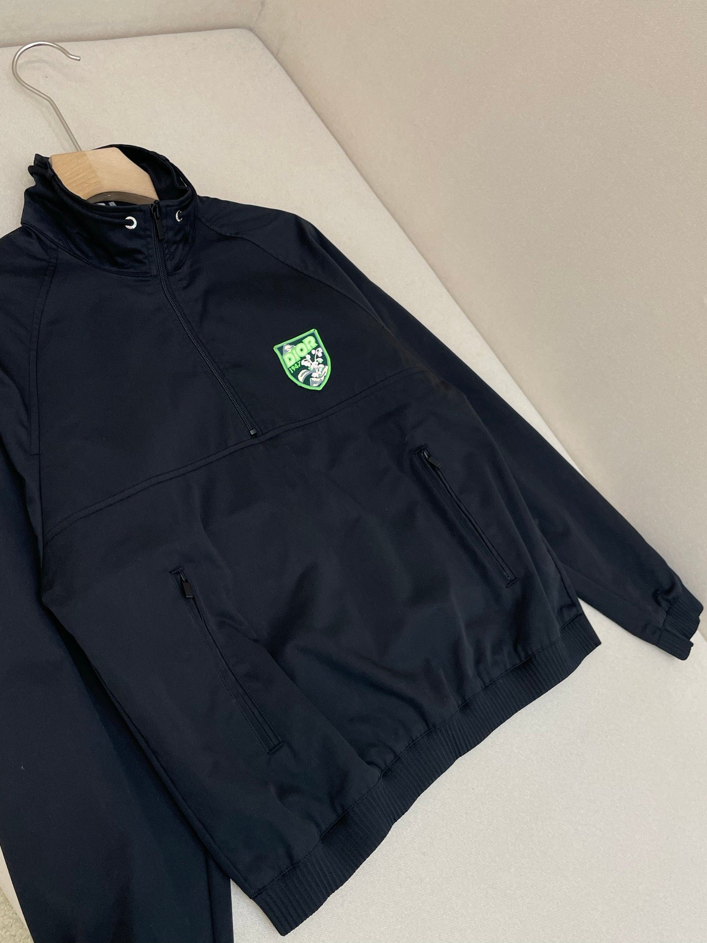 Black Jacket - FashionHype.xyz