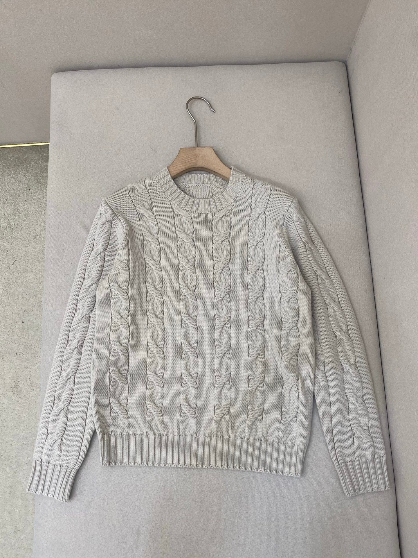 Cream Sweatshirt