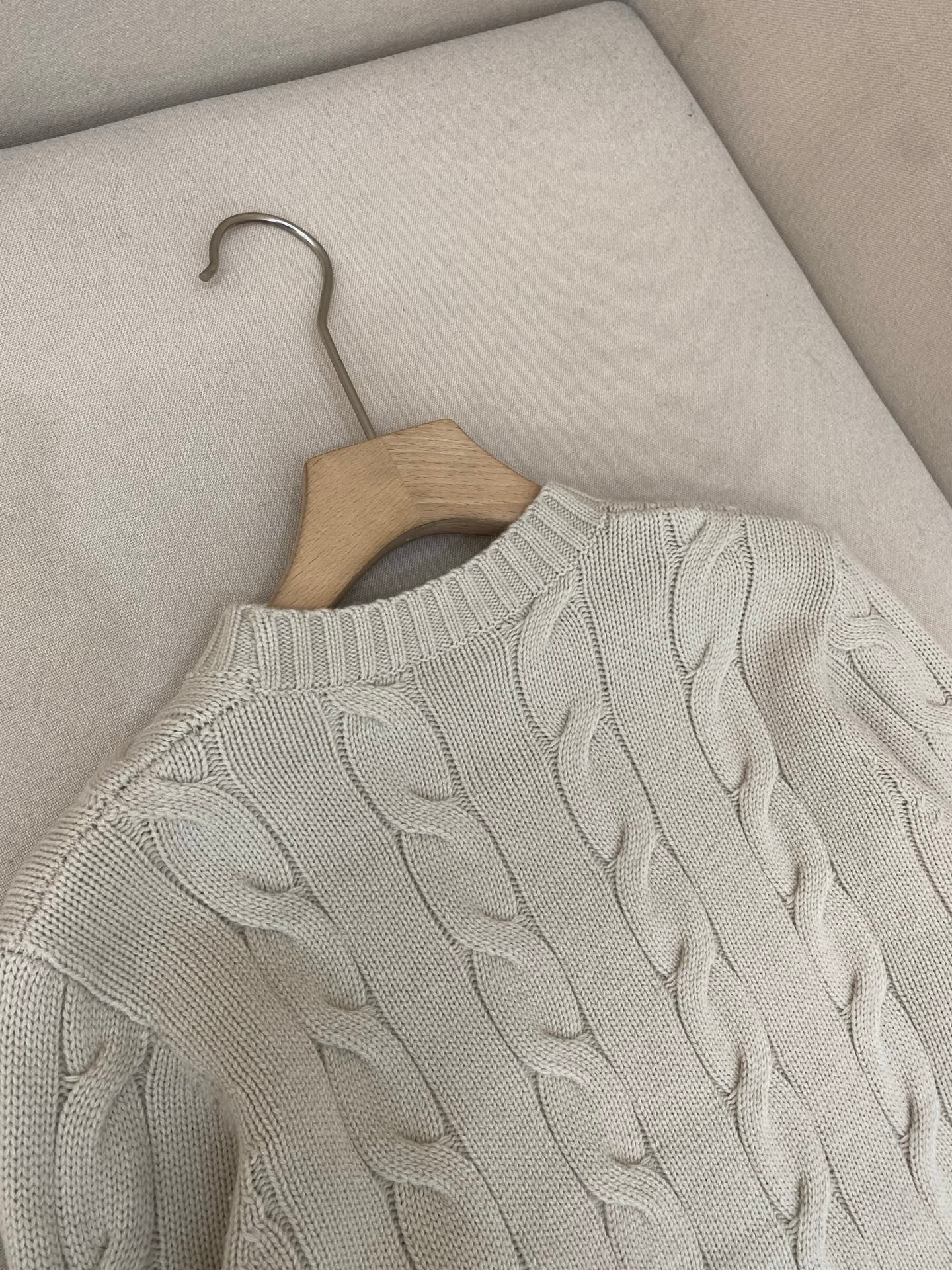 Cream Sweatshirt