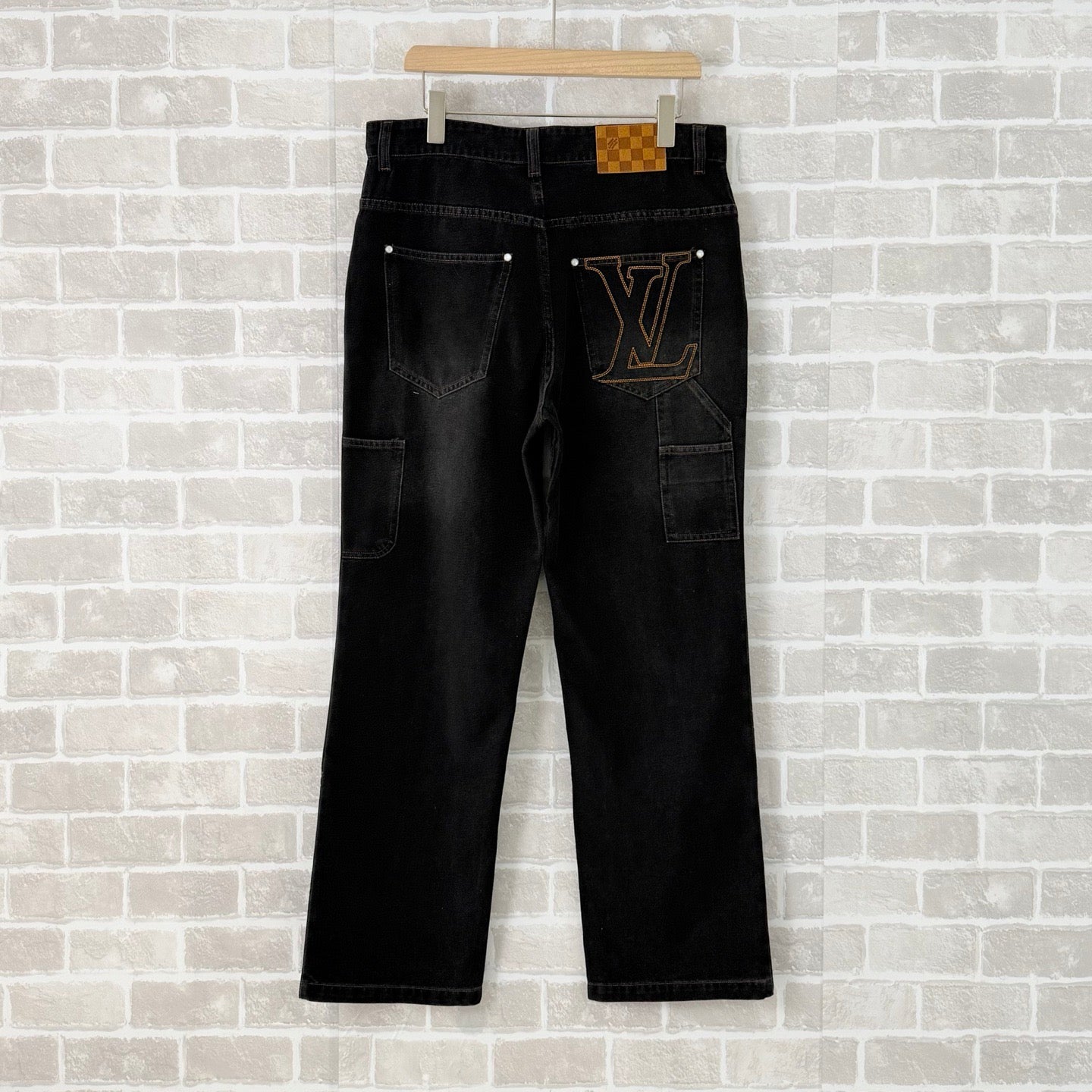 Black Pant