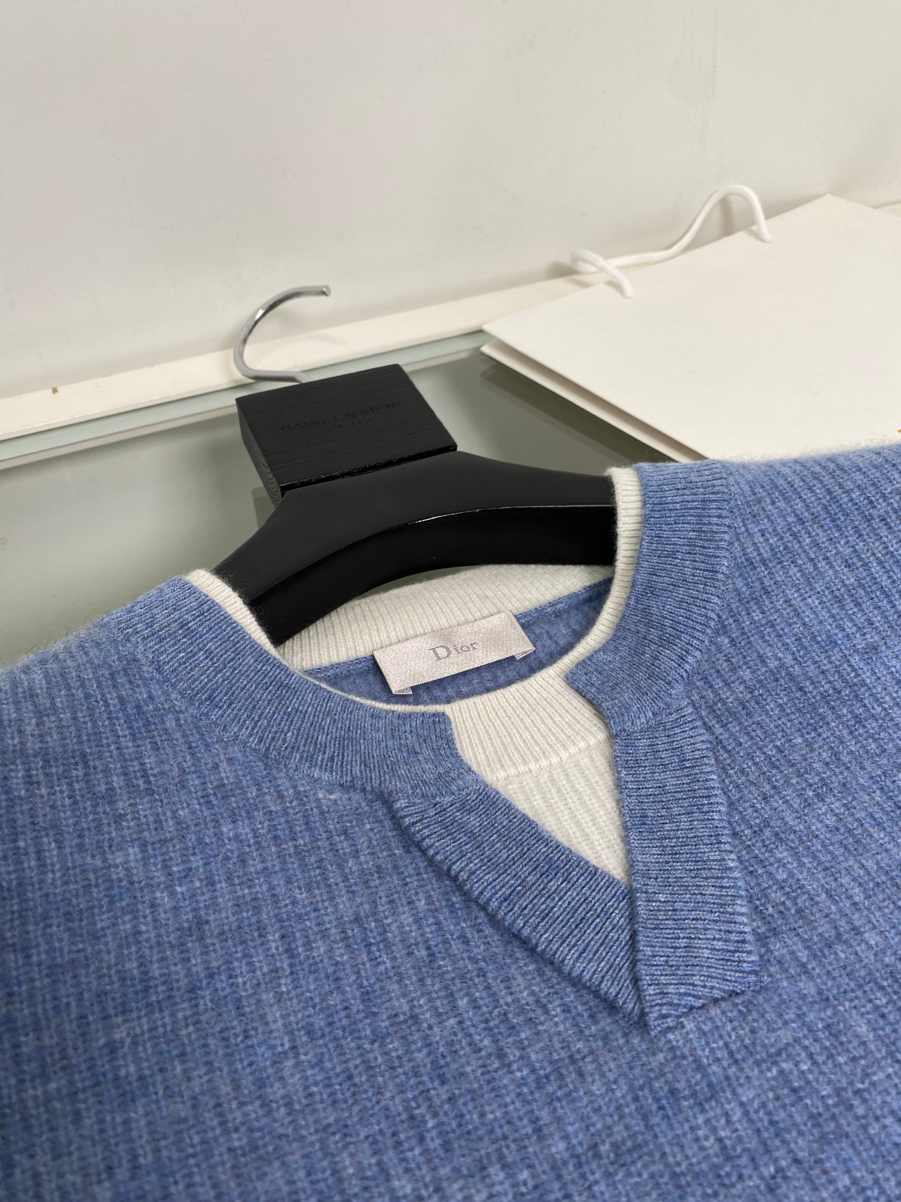 Multi-color Sweatshirt