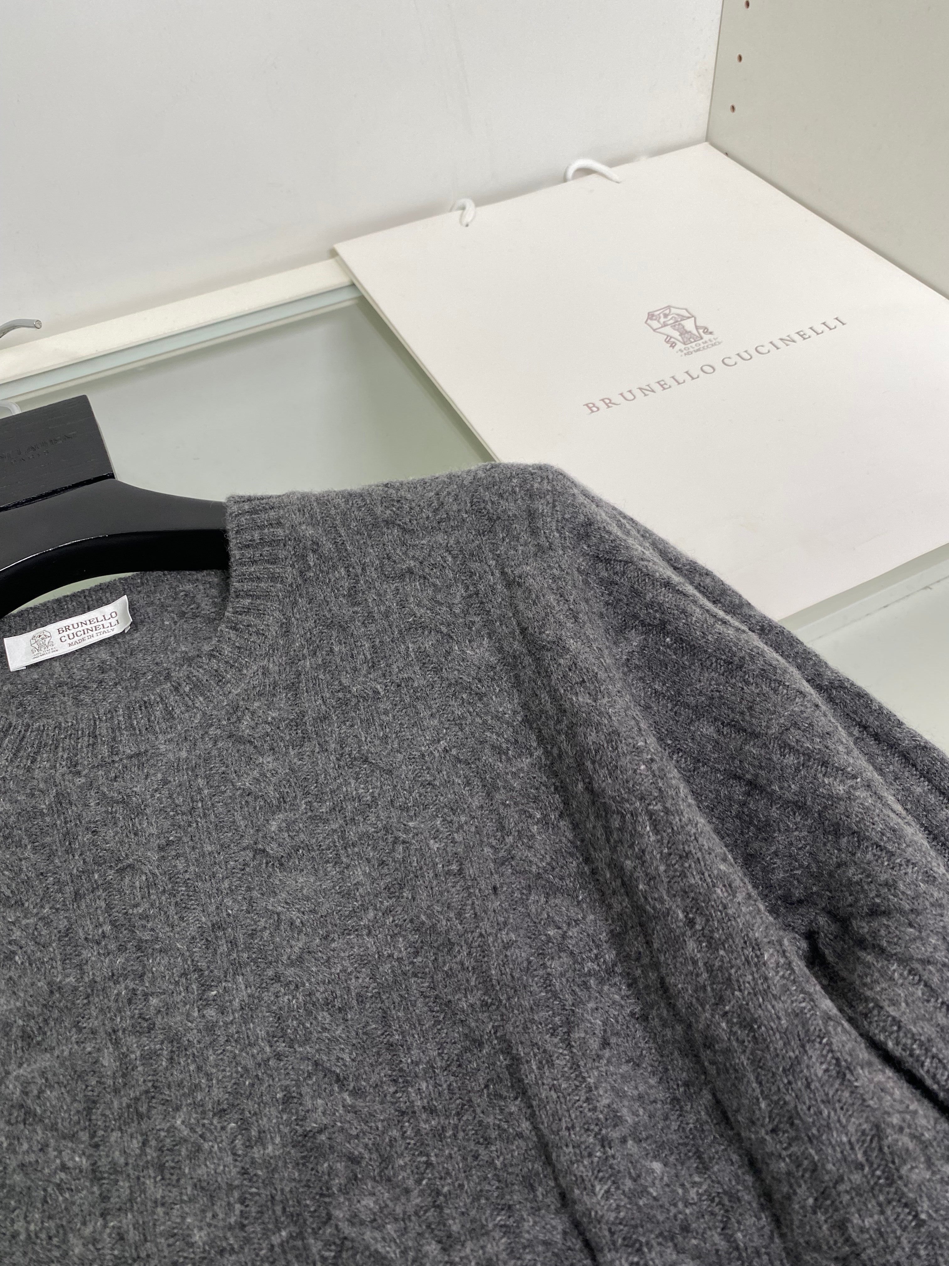Multi-color Sweatshirt