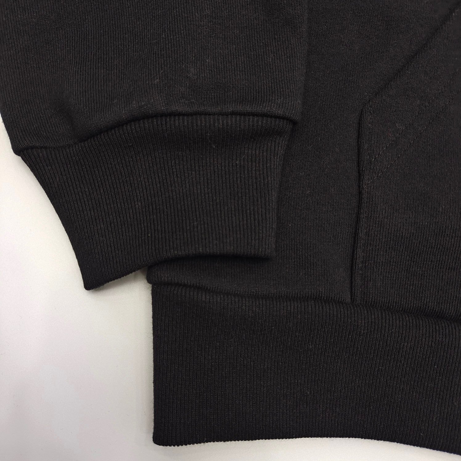 Black Hoodie - FashionHype.xyz