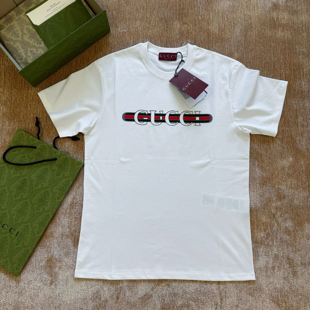 White T-shirt - FashionHype.xyz