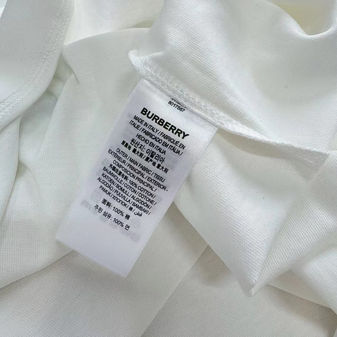 Black and White T-shirt - FashionHype.xyz