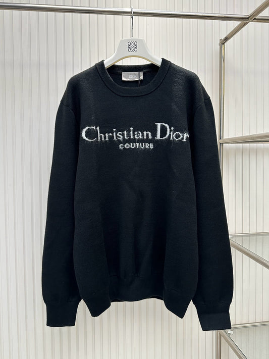 Sudadera negra y azul cielo