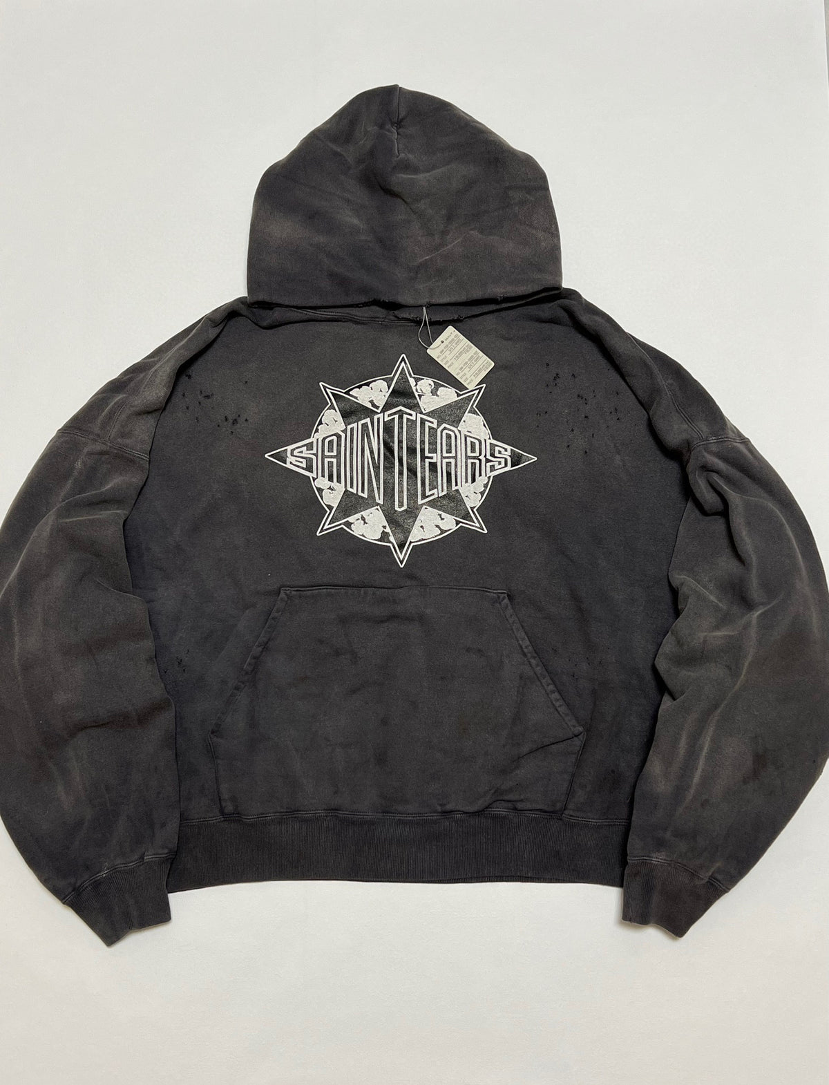 Schwarzer Hoodie