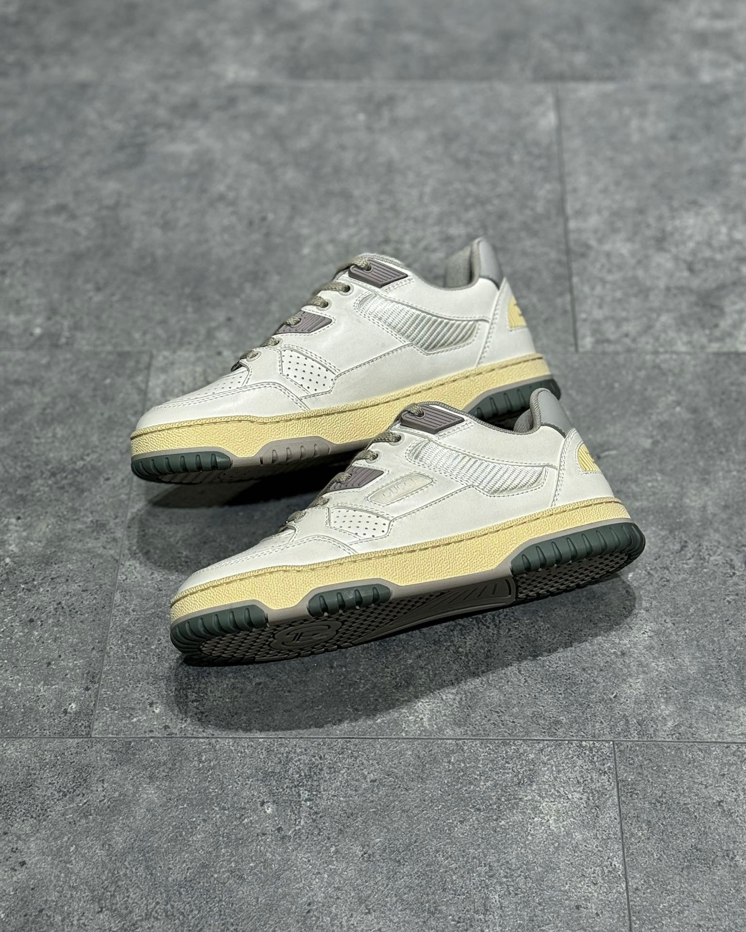 White grey Shoes - FashionHype.xyz