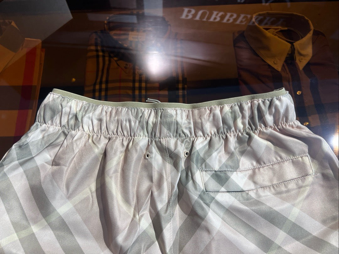 Multi-Colors Short - Size M - FashionHype.xyz
