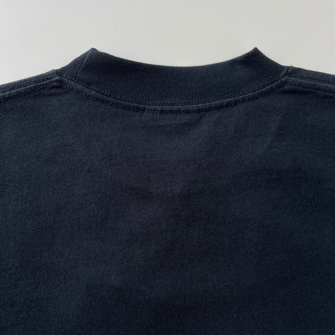 Black T-shirt  - Size M