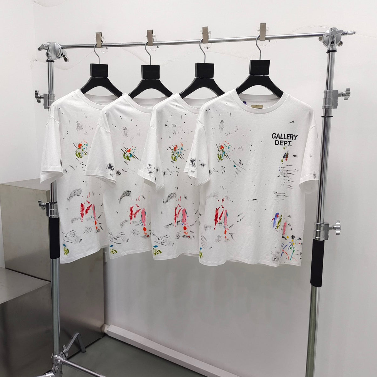 White T-shirt - FashionHype.xyz