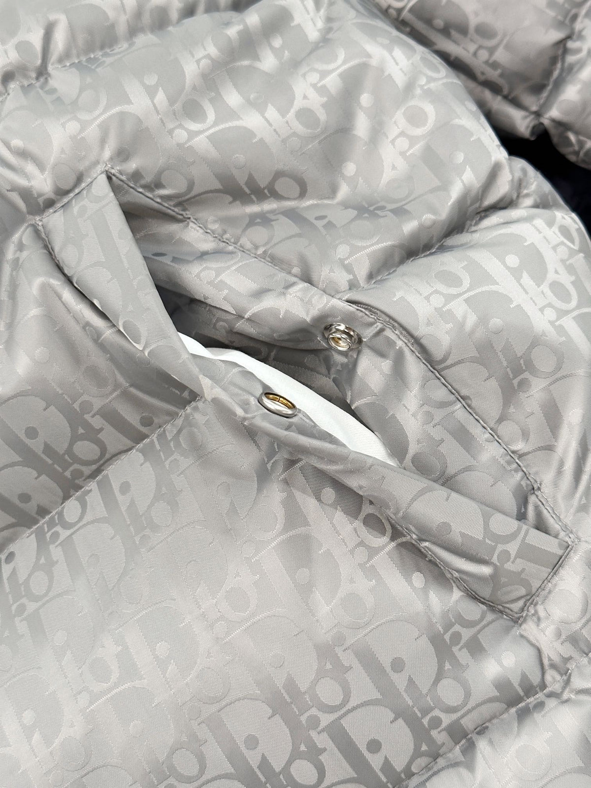 Schwarze Jacke - Größe 48