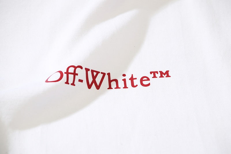 Camiseta en blanco y negro