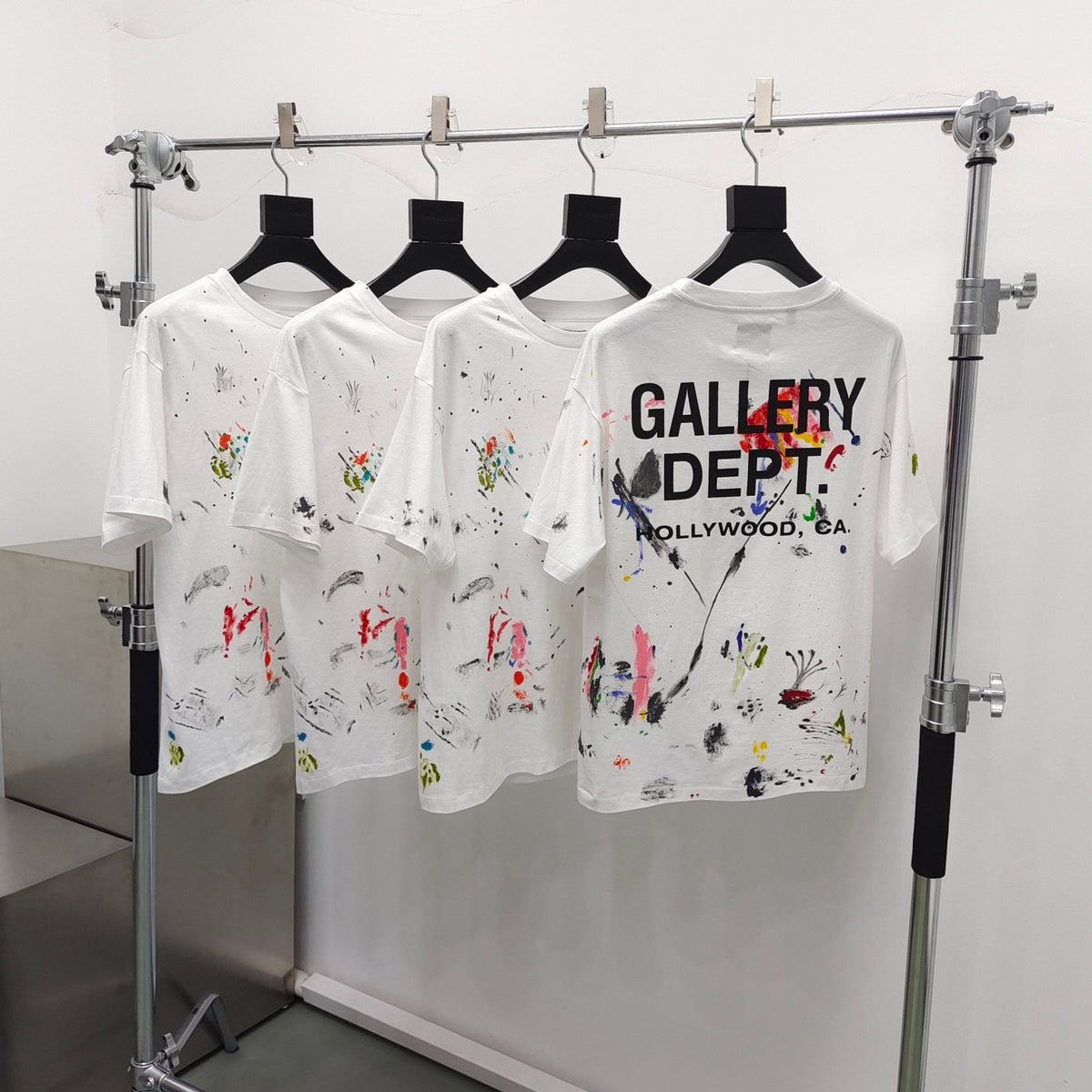 White T-shirt - FashionHype.xyz
