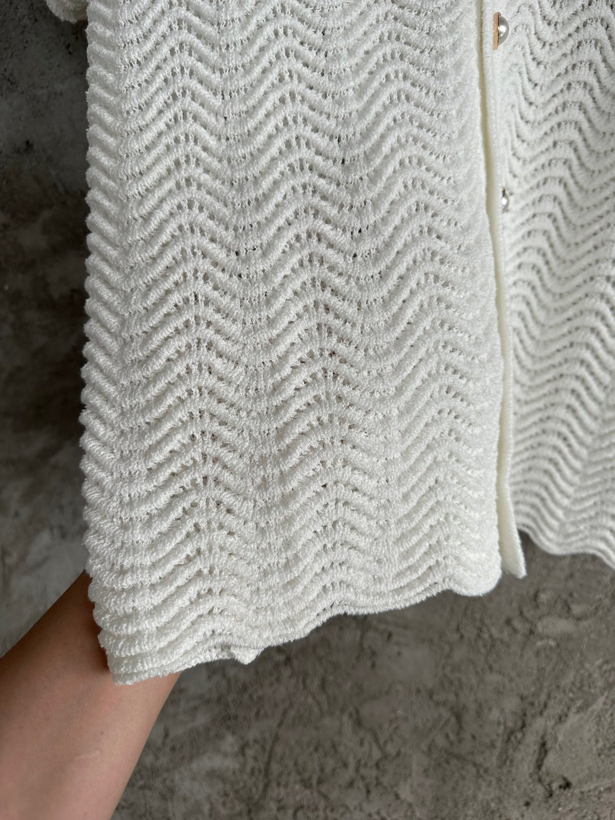 White  Shirt - FashionHype.xyz