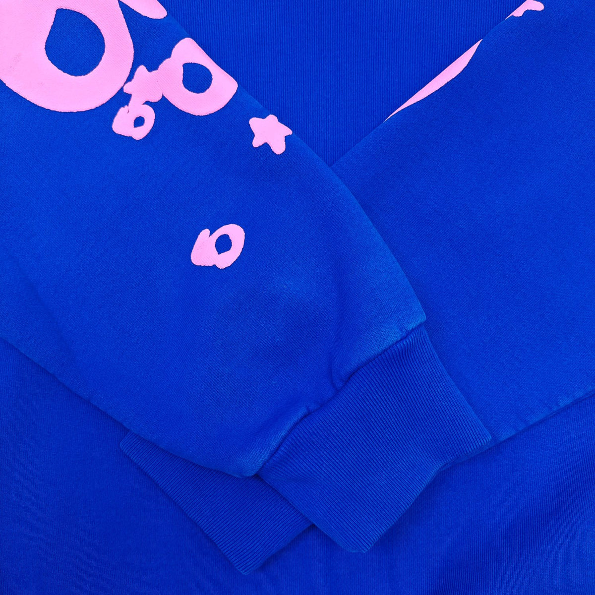 Blauer Hoodie