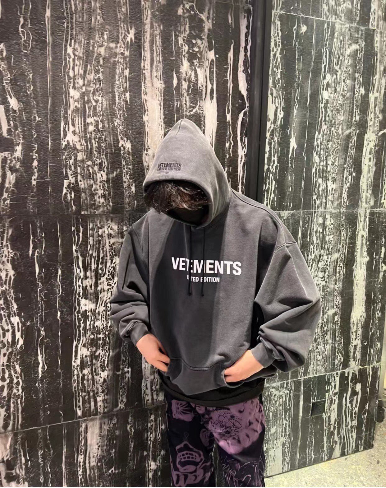 Black Hoodie - FashionHype.xyz