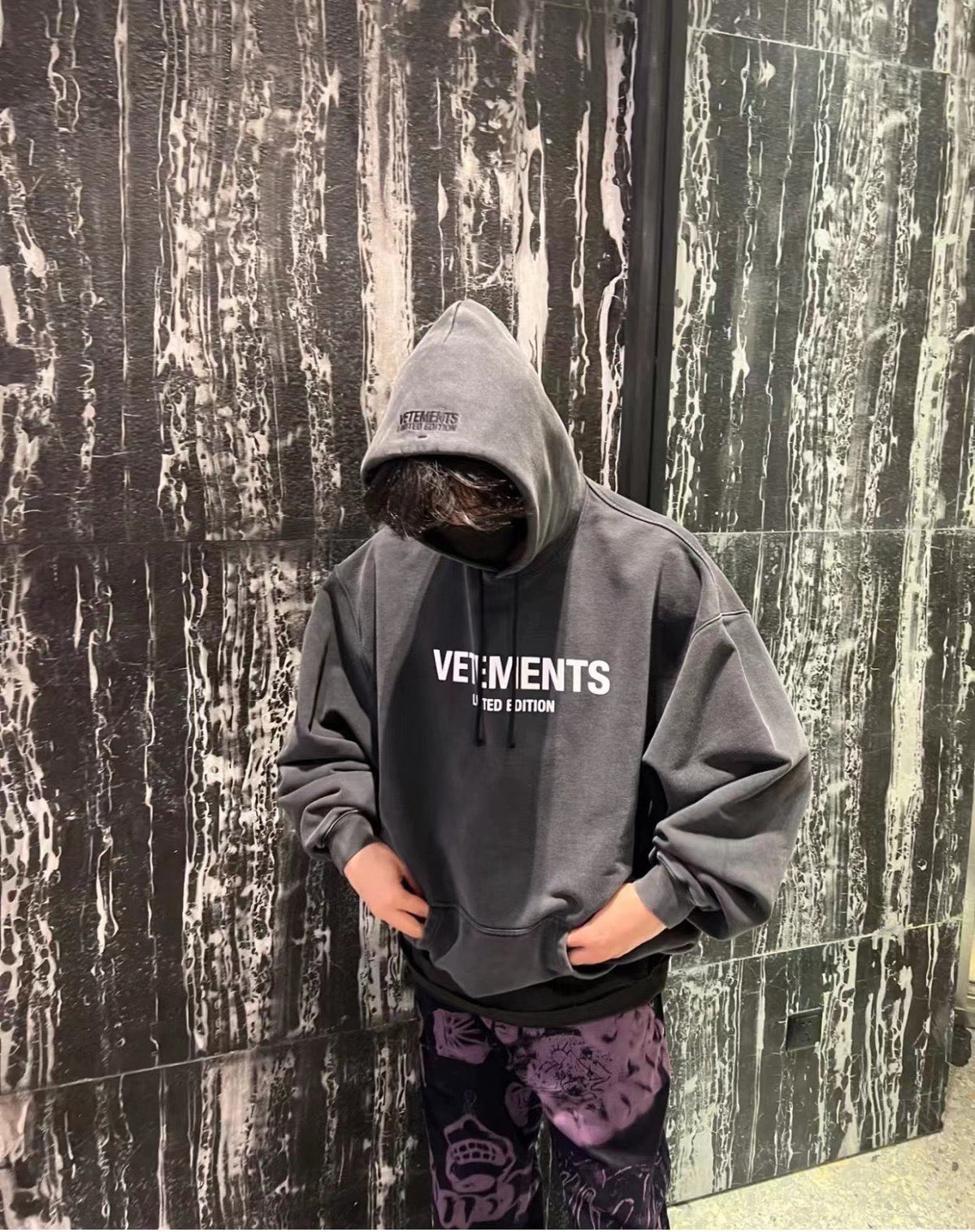 Black Hoodie - FashionHype.xyz