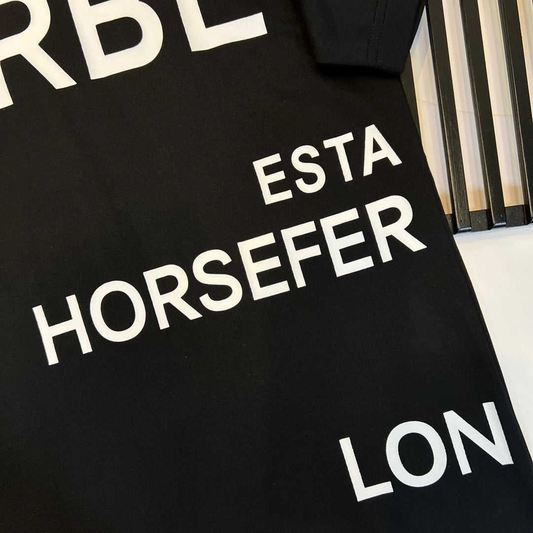 Black and White T-shirt - FashionHype.xyz