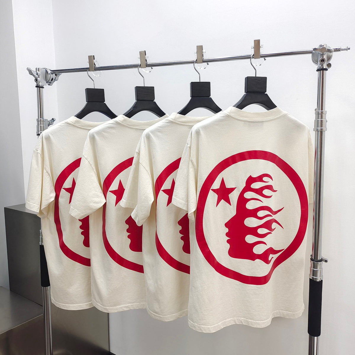 camiseta blanca