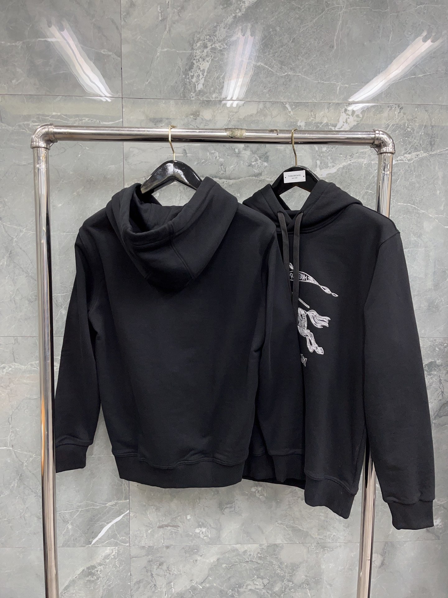Black Hoodie - FashionHype.xyz