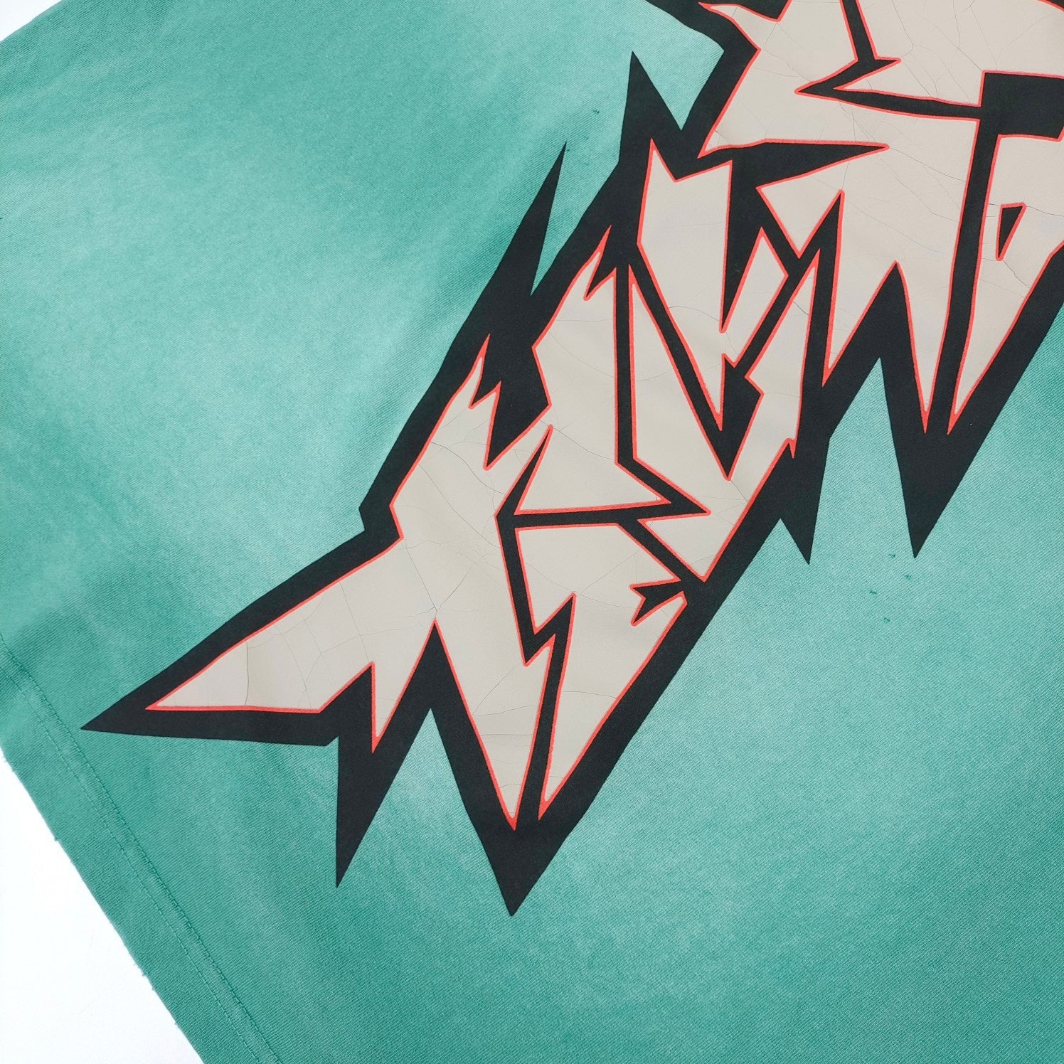 Dunkelblaues T-Shirt