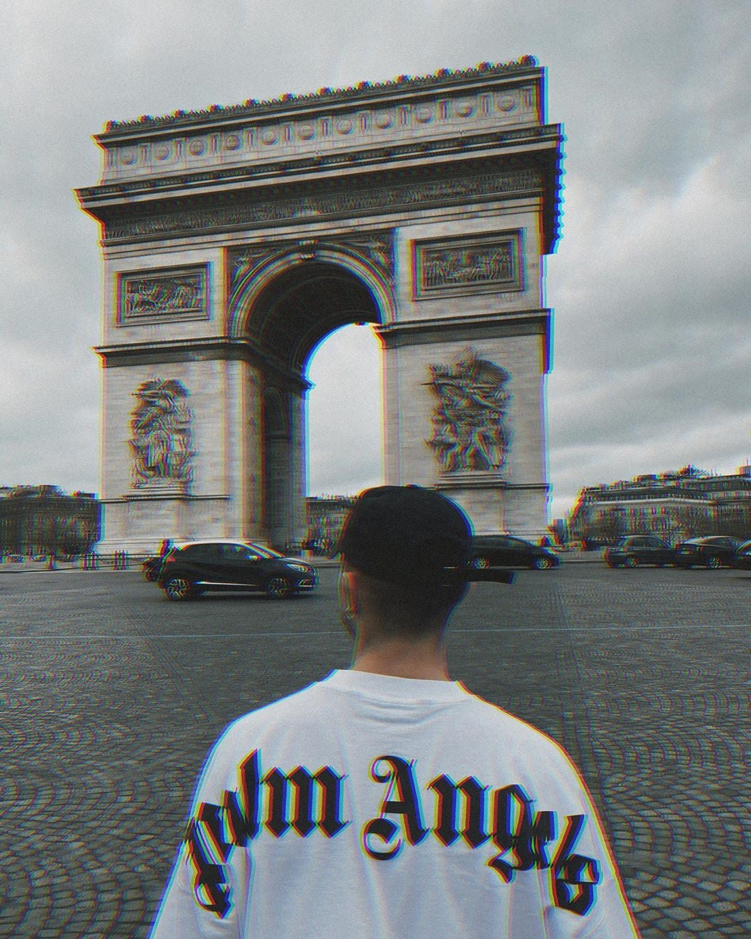 Black and White T-shirt - FashionHype.xyz
