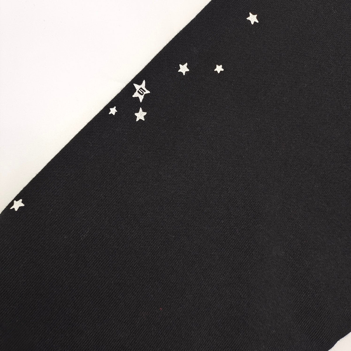 Black Hoodie - FashionHype.xyz