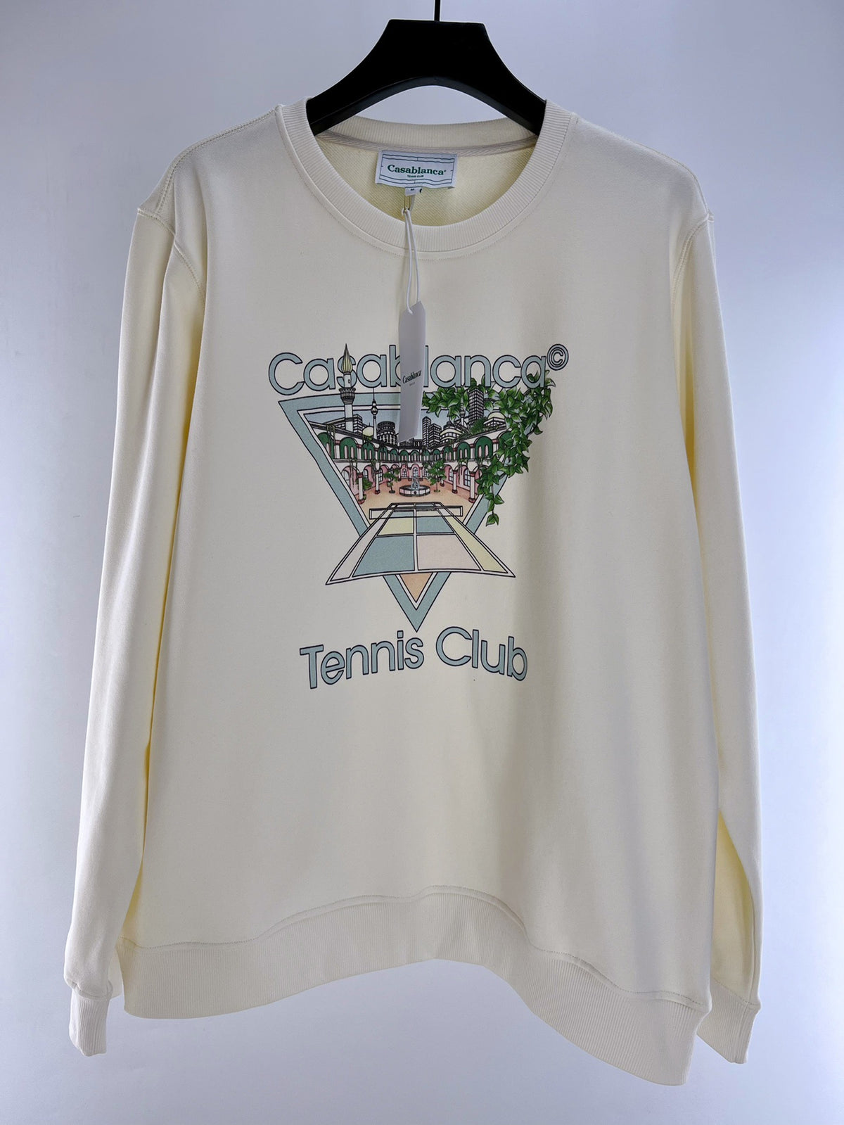 Sudadera en blanco y negro