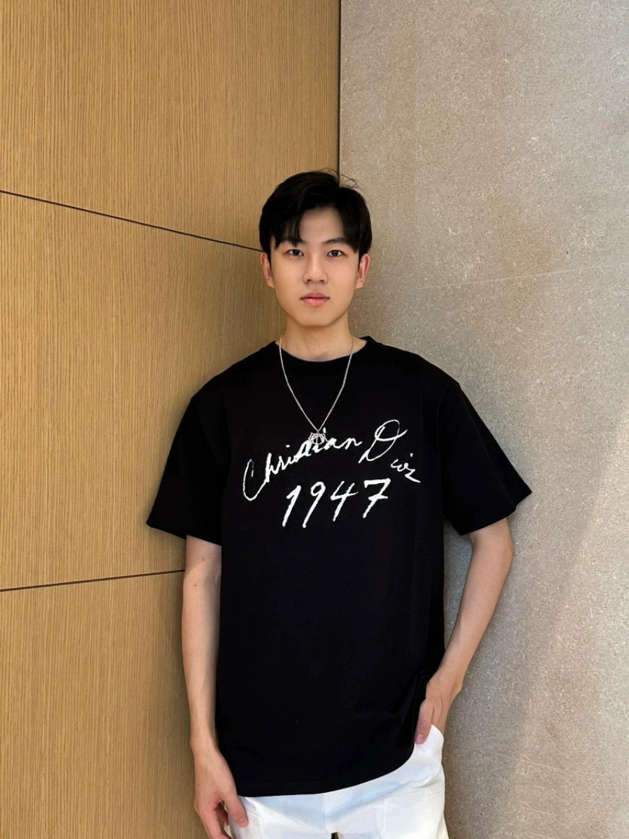 Black,White and Blue T-shirt - FashionHype.xyz