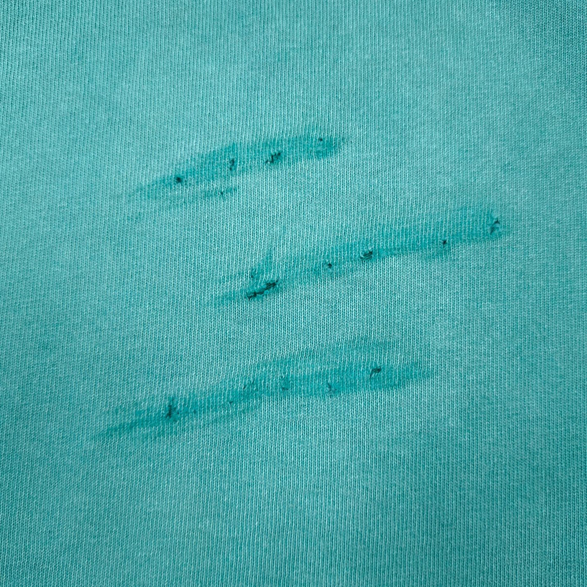 Dunkelblaues T-Shirt