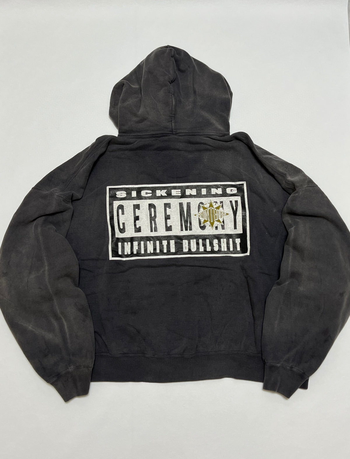 Schwarzer Hoodie