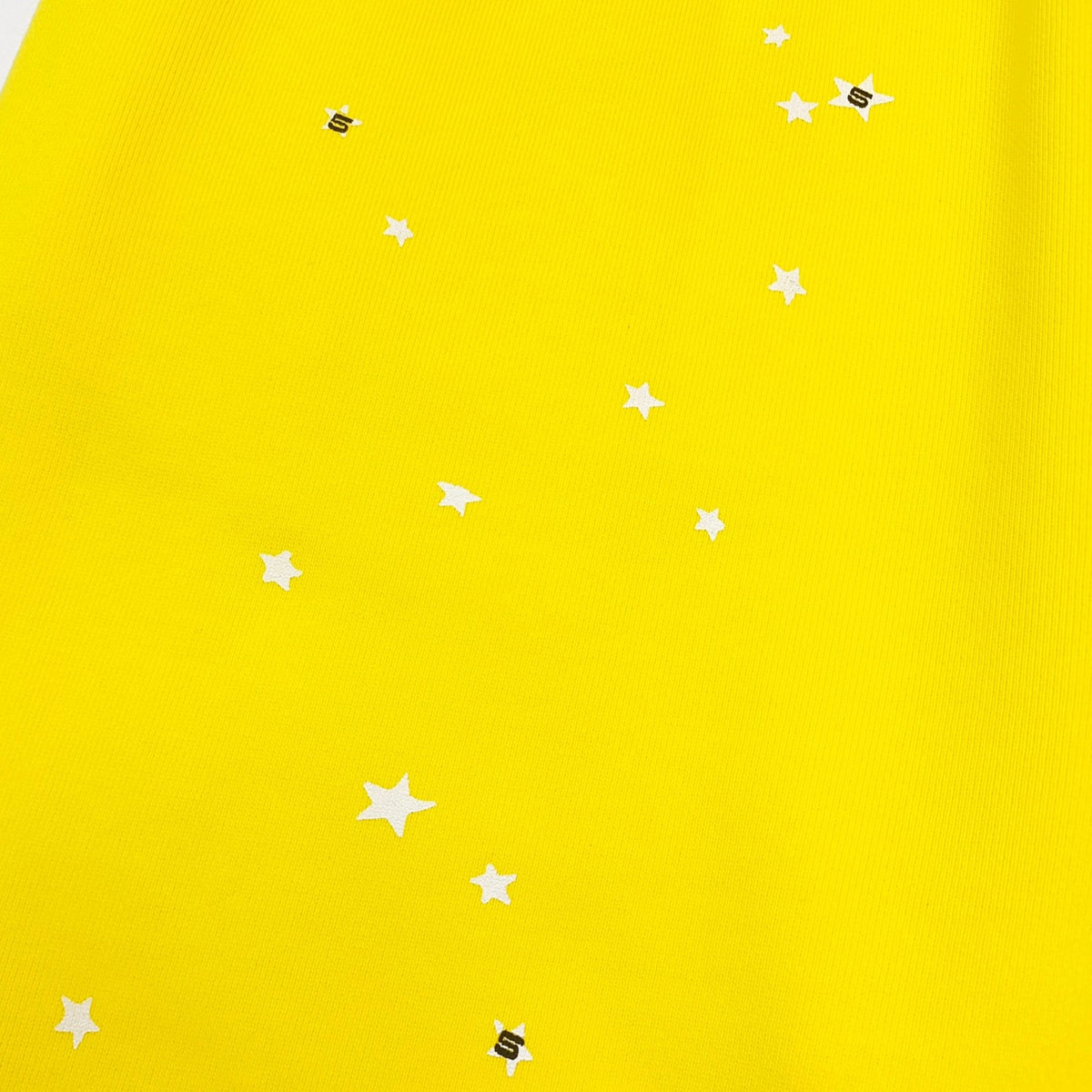 Pantalón amarillo