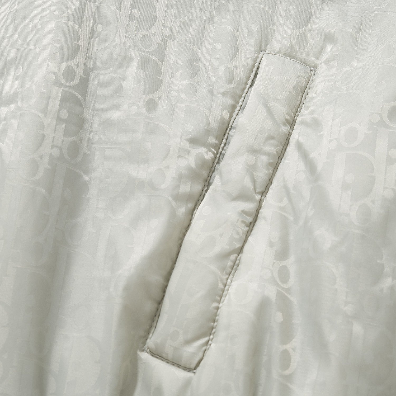 White Jacket - FashionHype.xyz