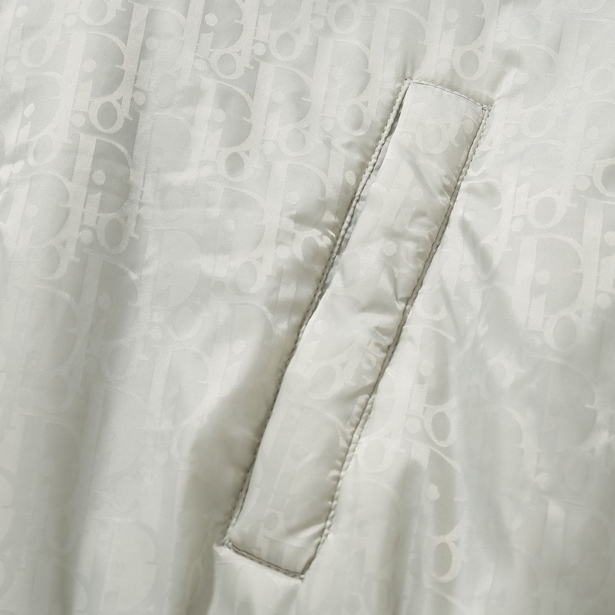 White Jacket - FashionHype.xyz
